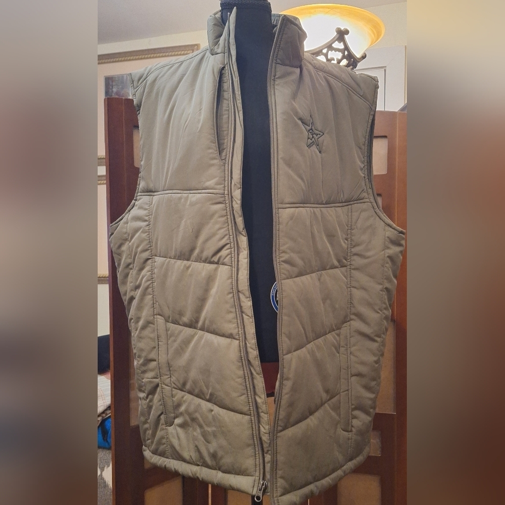 Port Authority Quilted Vest in Olive